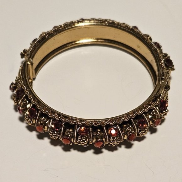 Stunning! Amber Colored Rhinestones Grape Vine Design Hinged Bracelet Gold Tone - Picture 1 of 3